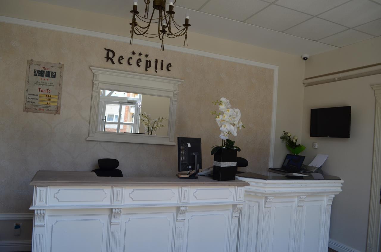 Vip Motel Restaurant Haţeg Extérieur photo